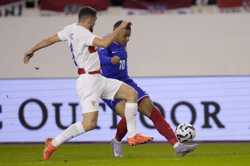 好者聚集于 好者聚集于